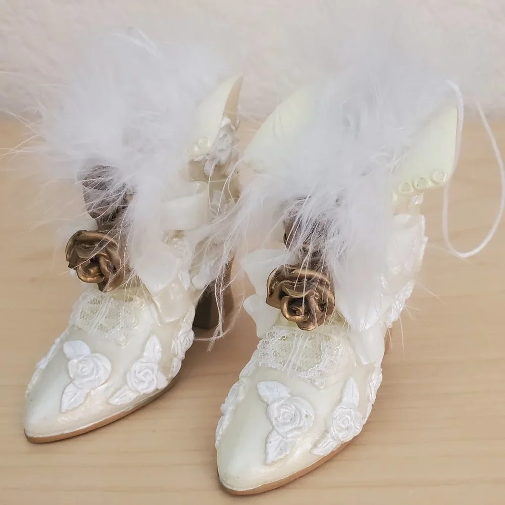 Vintage Victorian Resin Womens High Heel Shoe Boot Hanging Figurine Decorative